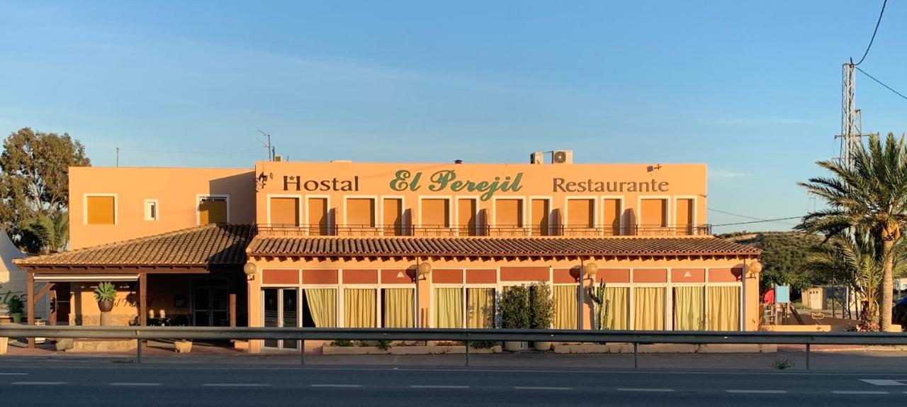 Hostal El Perejil Куэвас-дель-Альмансора Экстерьер фото